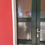 Casa Rosada 게스트하우스 3*