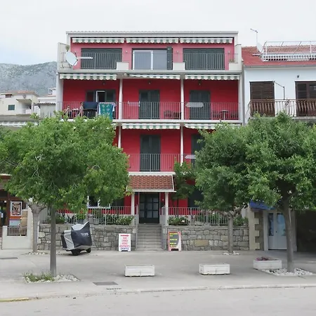 Penzion Casa Rosada 3*