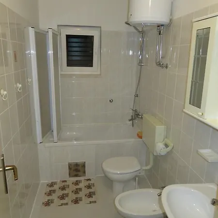 Casa Rosada Pensjonat Podgora (Split-Dalmatia)