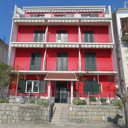 Casa Rosada Penzion Podgora (Split-Dalmatia)