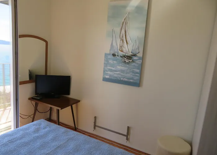 Casa Rosada 3* Podgora