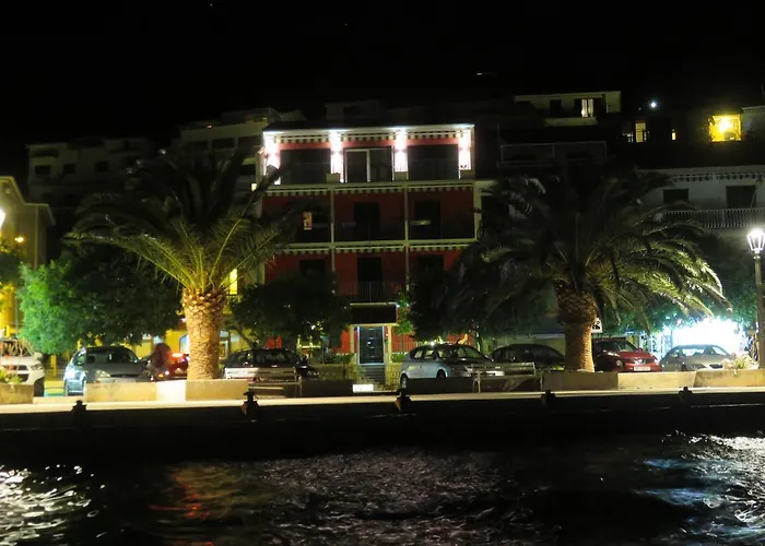 Casa Rosada Podgora